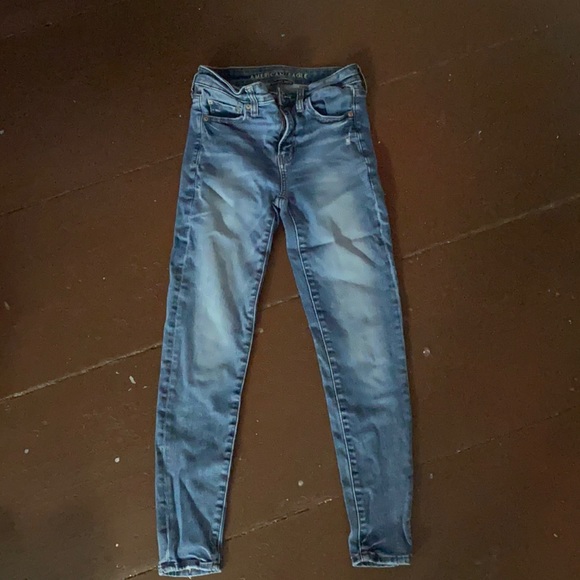 American eagle outfitters size 2 short mid rise - Picture 1 of 1